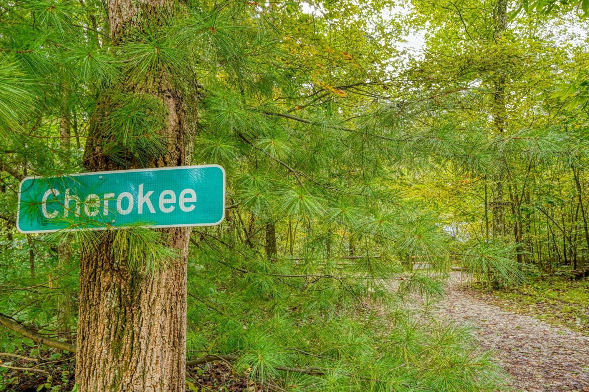 Cherokee 洛根 外观 照片